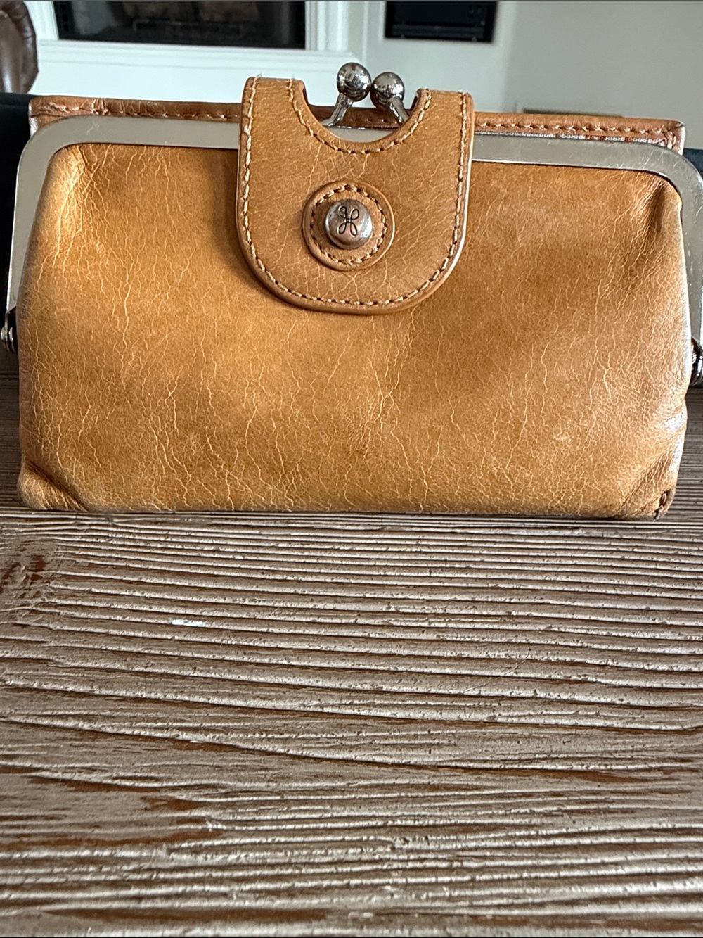 VINTAGE HOBO (formerly Hobo International Alice Compact Clutch Wallet